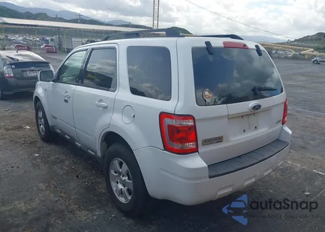 2008 Ford Escape Limited z USA, uszkodzony, nr VIN 1FMCU94168KA94972